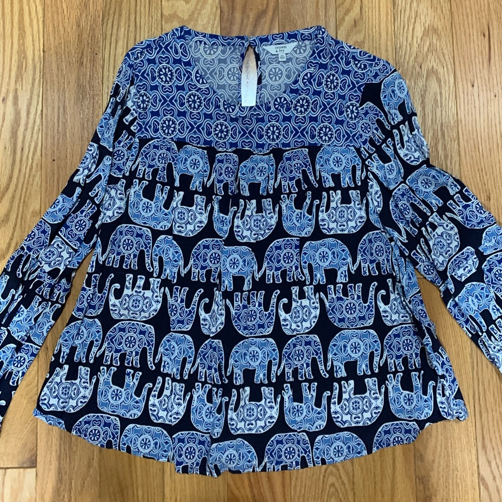 Crown & Ivy shirt